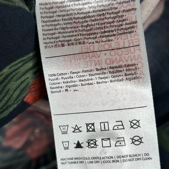 Desmond & Dempsey Women’s Top Size XL Black Leopard Print Button-Down Blouse - Picture 5 of 8